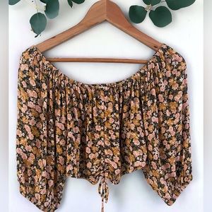 American Eagle Crop Top